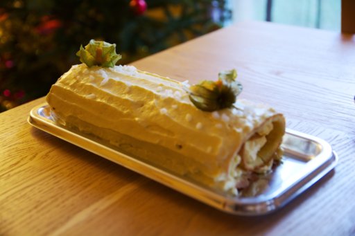 Bûche aux fruits de la passion