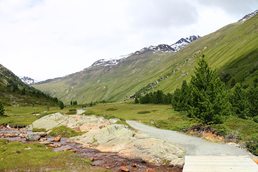 Dans la vallée...