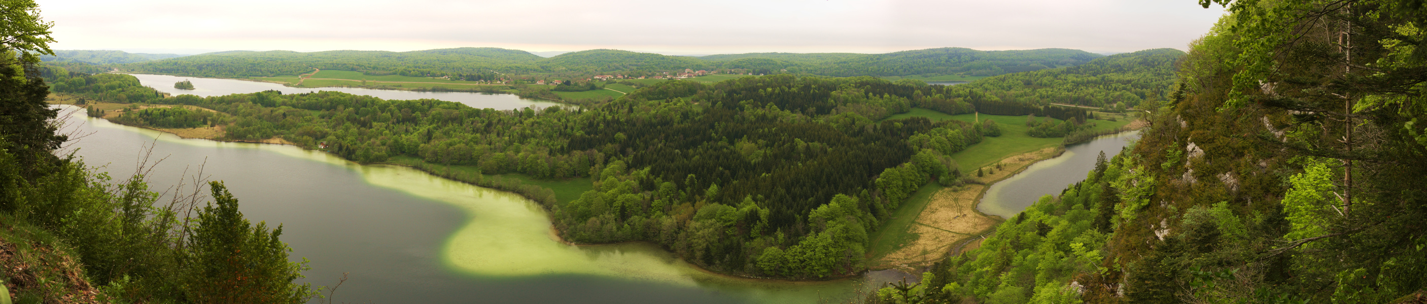 les 4 lacs