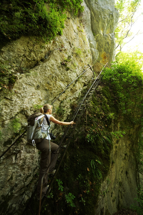 Grotte des Faux-Monnayeurs